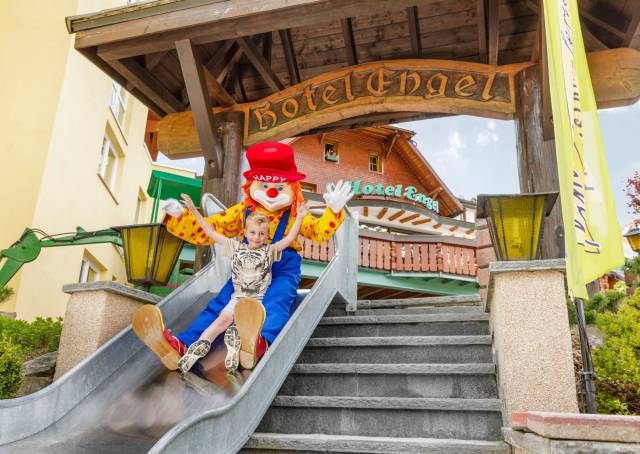 Happy ist dabei - Engel Todtnauberg Webseite